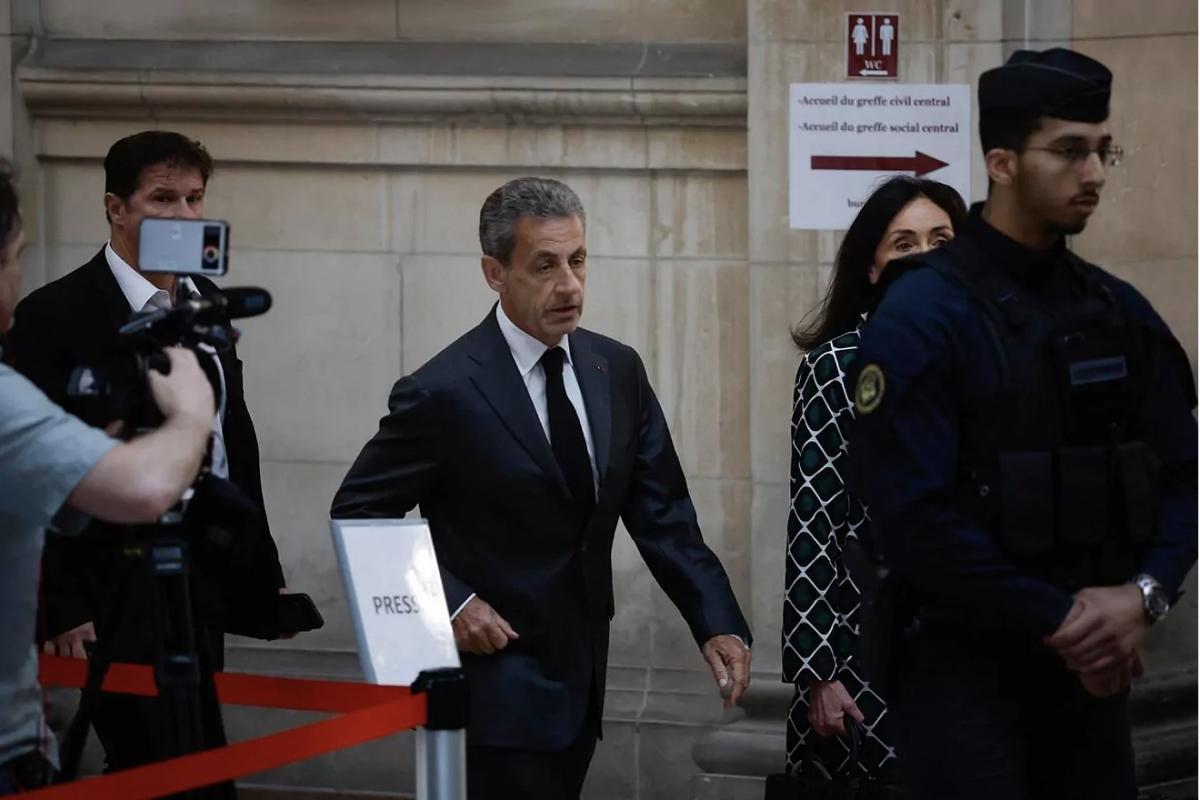 Nicolas Sarkozy condenado a tres años de cárcel por corrupción